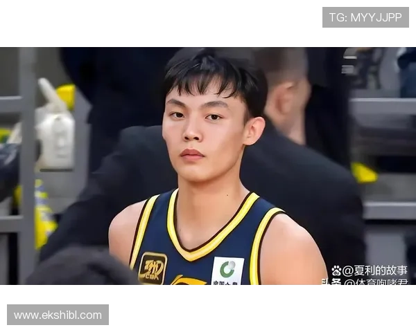 曾凡博首秀18分徐杰伤退成焦点