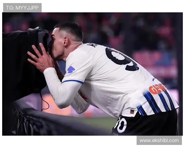 克尔斯托维奇晒伤口照回应被本塞拜尼踢伤